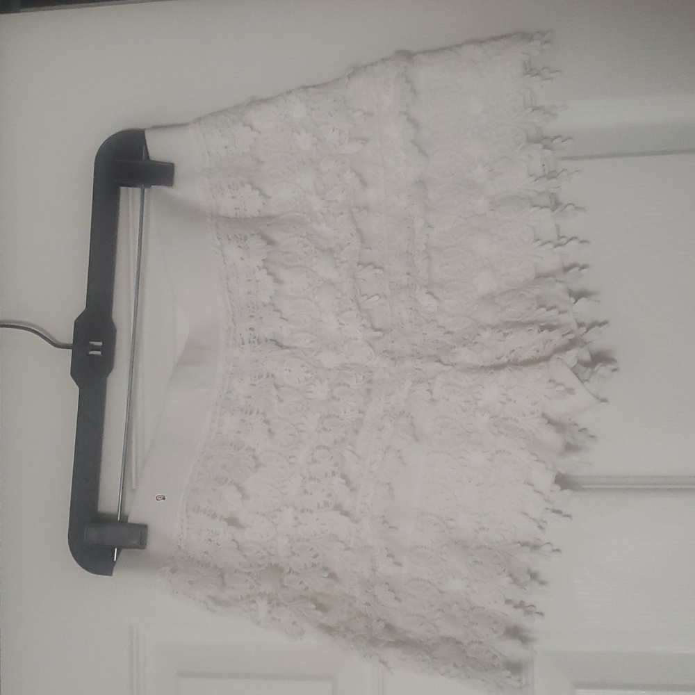 Express crochet knit short